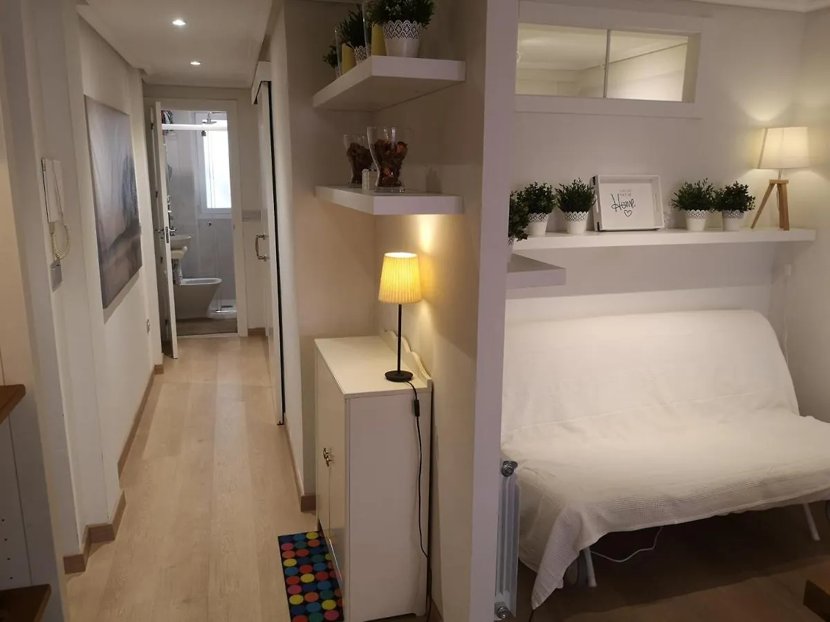 Apartment Vive Vitoria! En La Almendra Medieval Zapa Spain